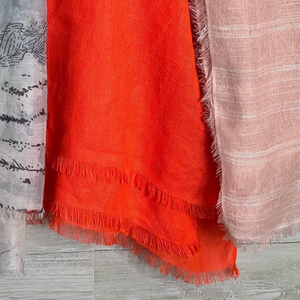 Scarves - Picture 3 of 4